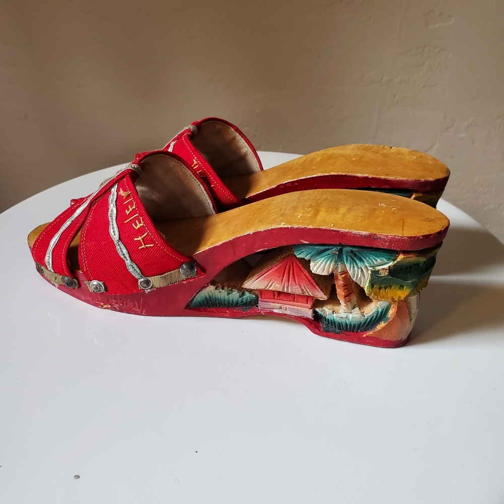 Vintage carved wood tiki luau red mules 6.5